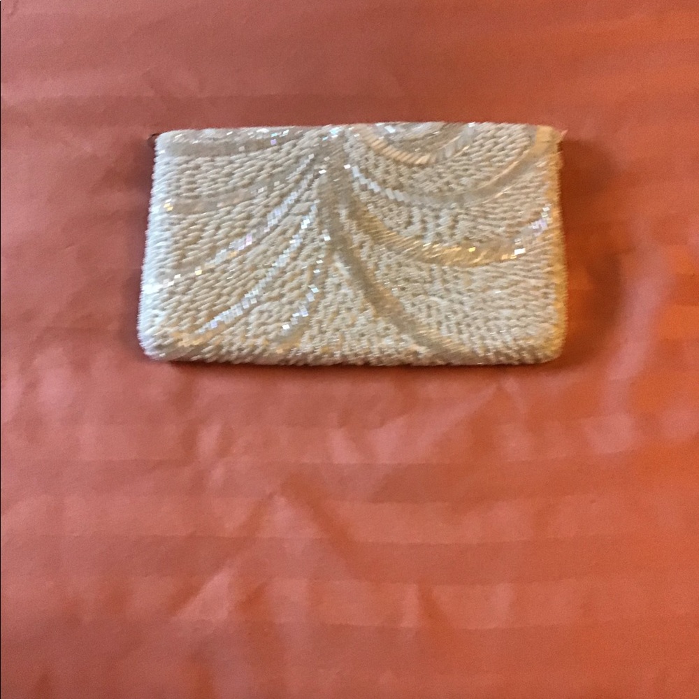 White beaded clutch evening purse